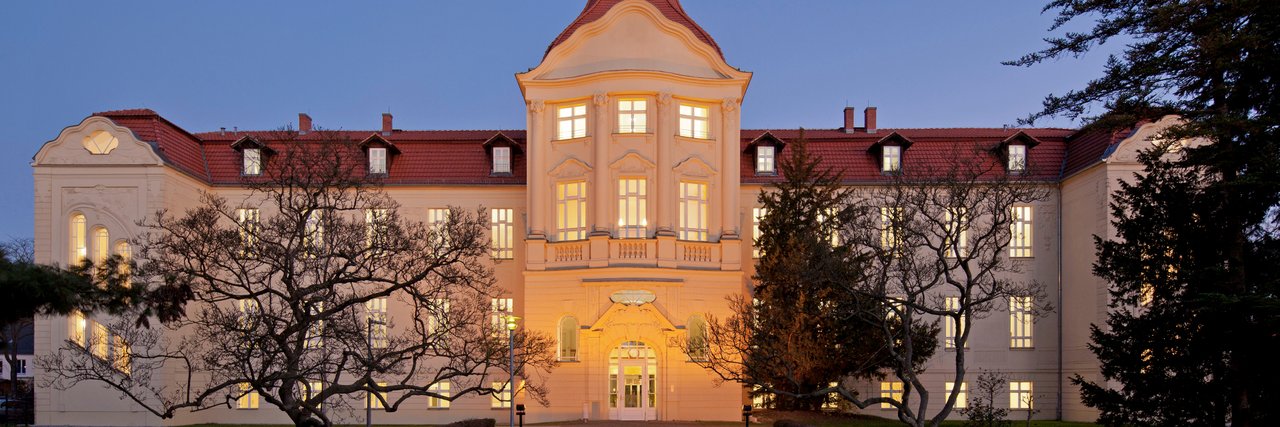 DRK Generalsekretariat (Rittberg-Haus) in Berlin - Lichterfelde